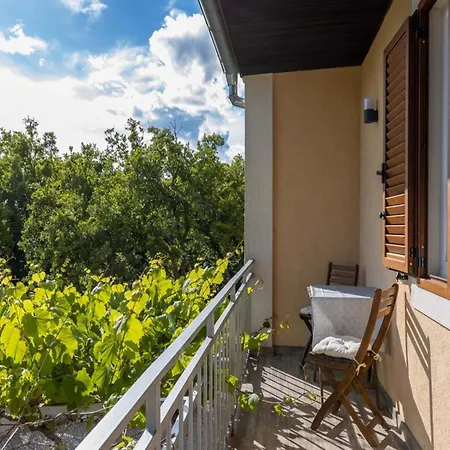 In Gri Ane-belgrad With Garden Case de vacanță Barci